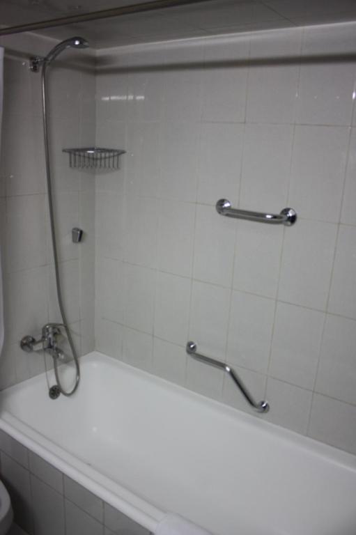 Triple Room,65801335:JPEG