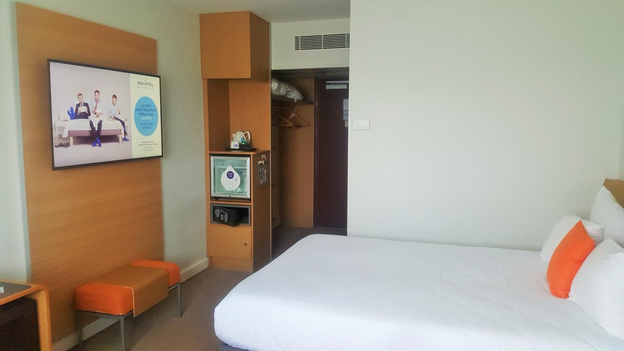 Classic Double Room Sofa Bed,1588036049:JPEG