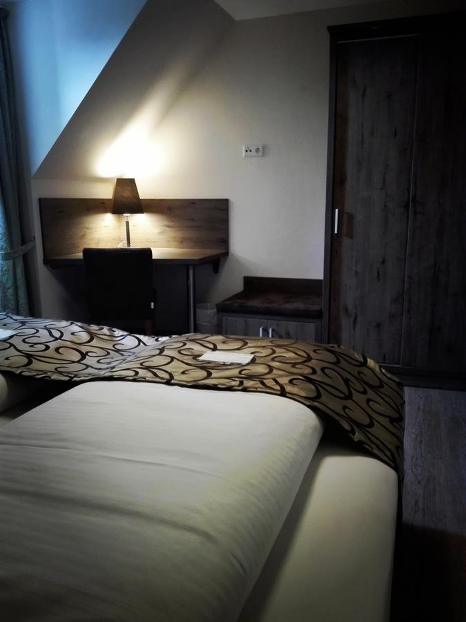 Standard Suite