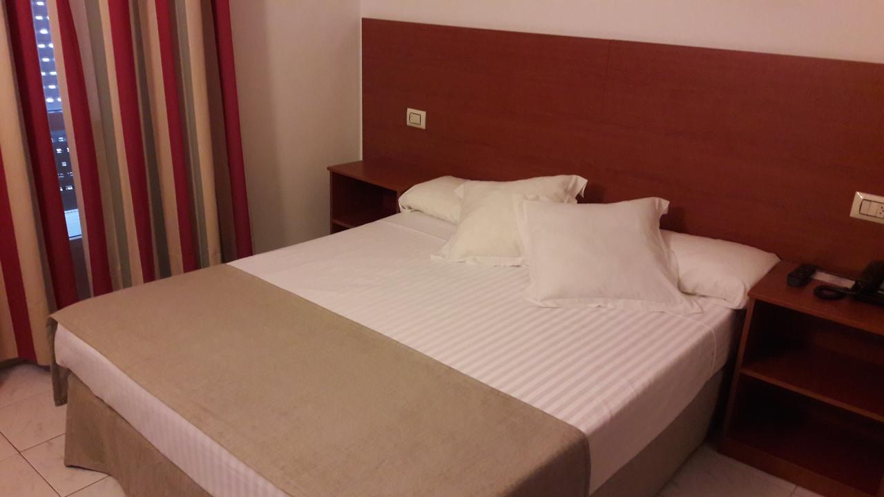 Single Room,1010612416:JPEG