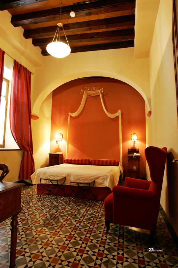 Double Room,660523503:JPEG