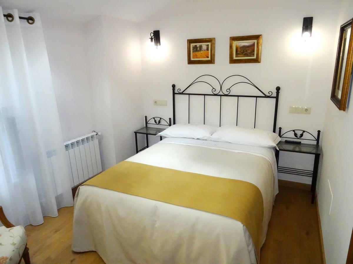 Deluxe Single Room,660746718:JPEG