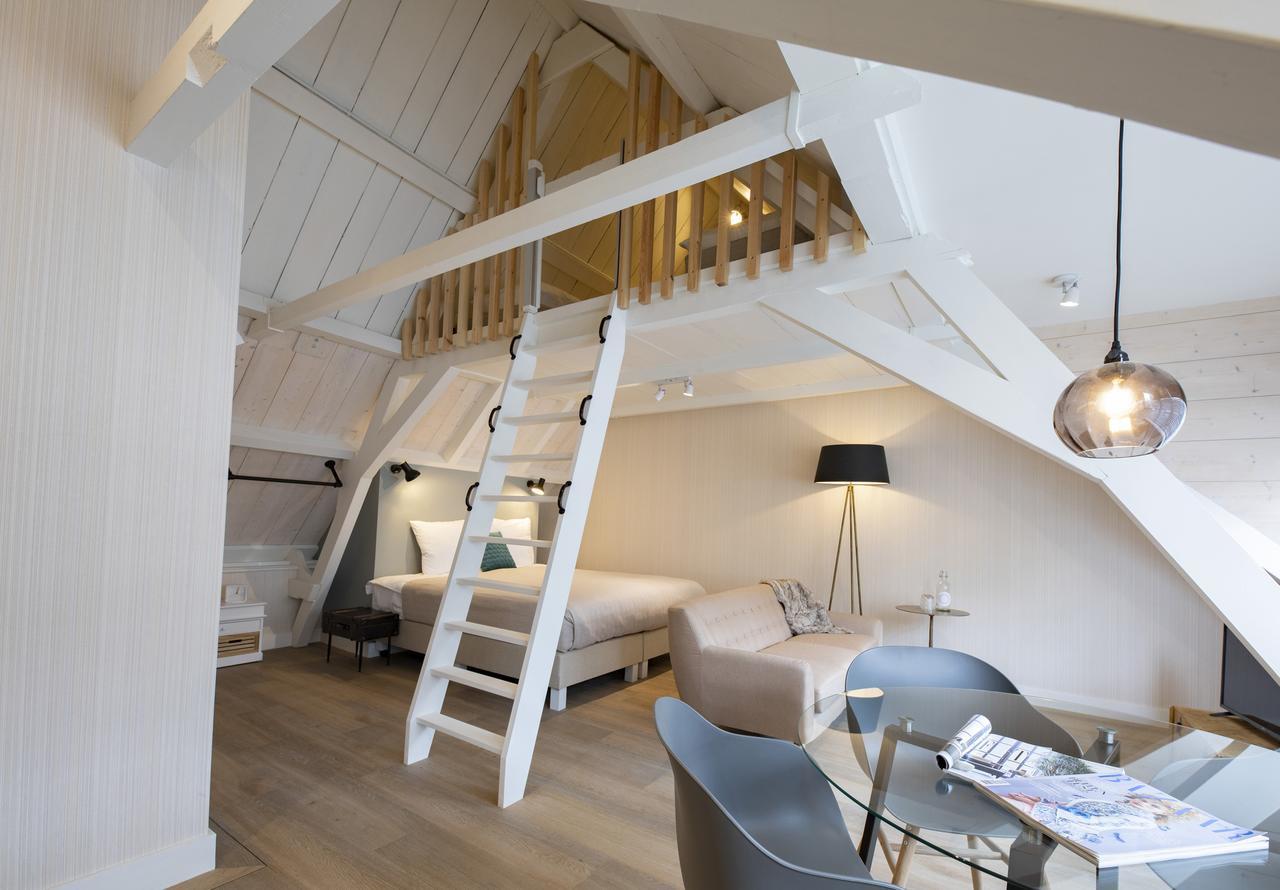 Family Suite kitchenette loft,769810720:JPEG