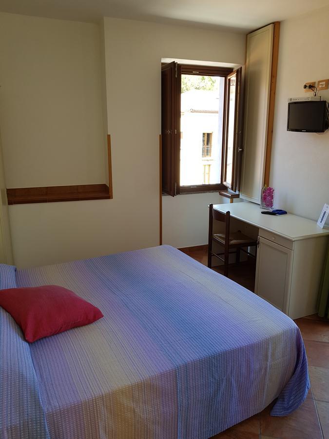 Double Room,662744925:JPEG