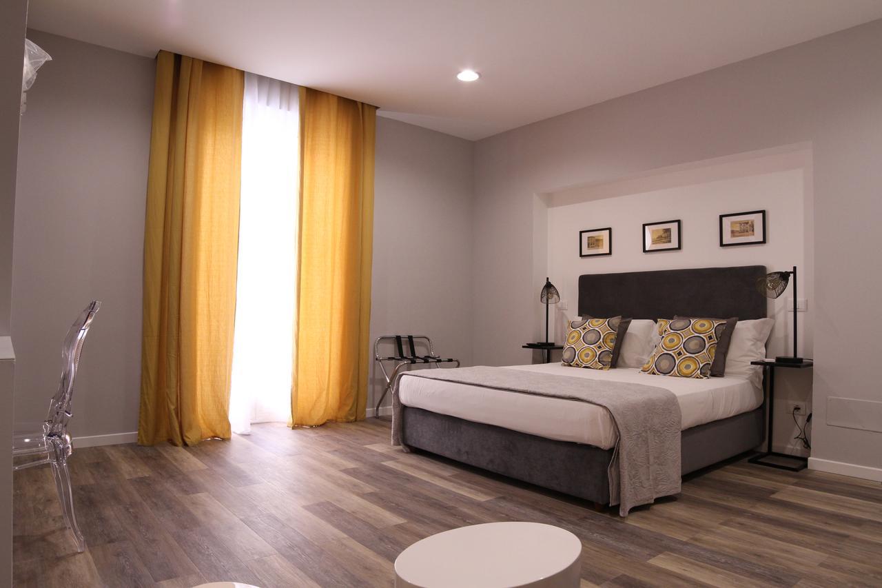 Deluxe Room,662759412:JPEG