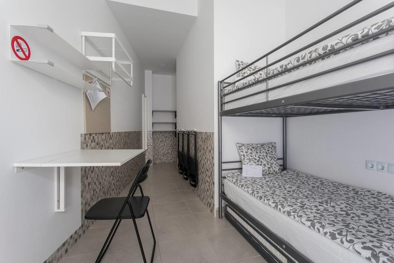 Quadruple Room Private Bathroom