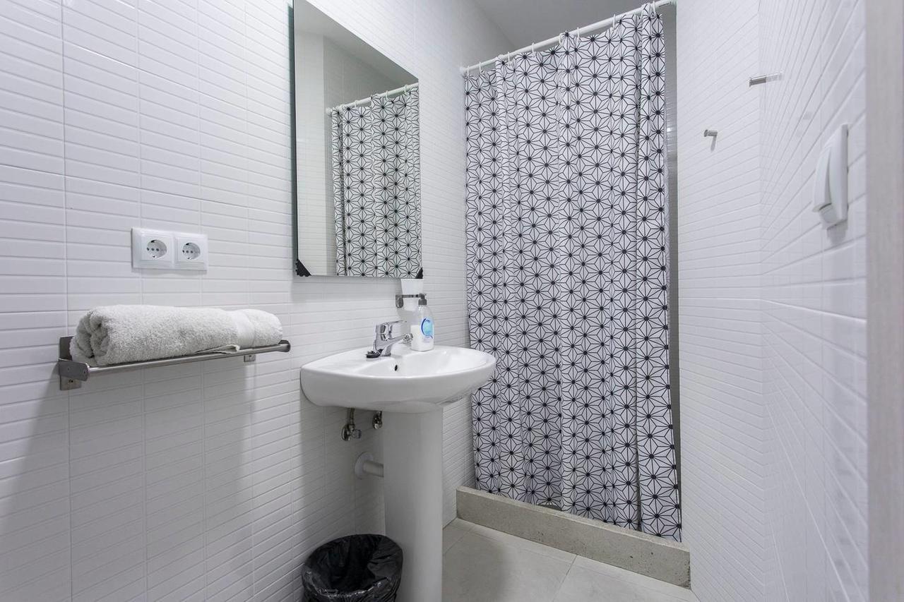 Quadruple Room Private Bathroom