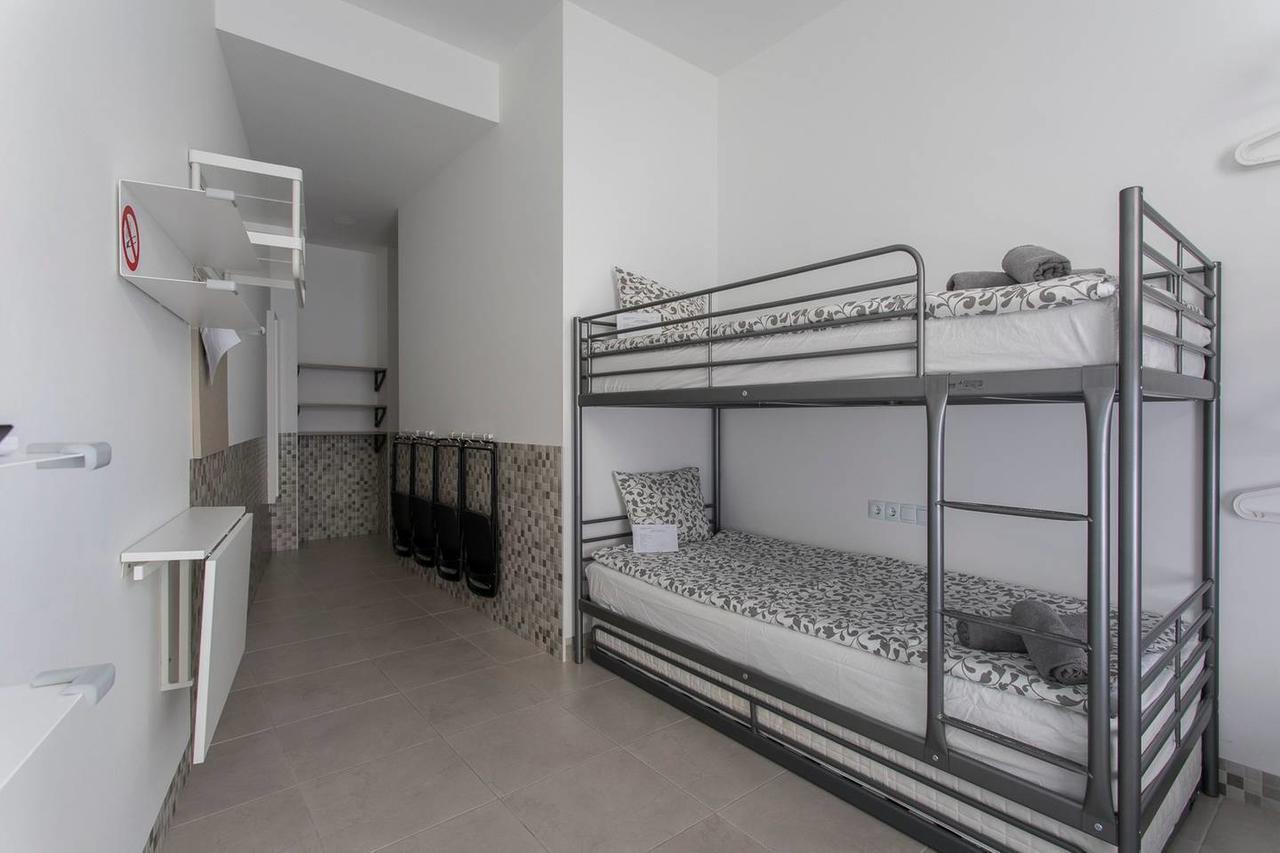 Quadruple Room Private Bathroom