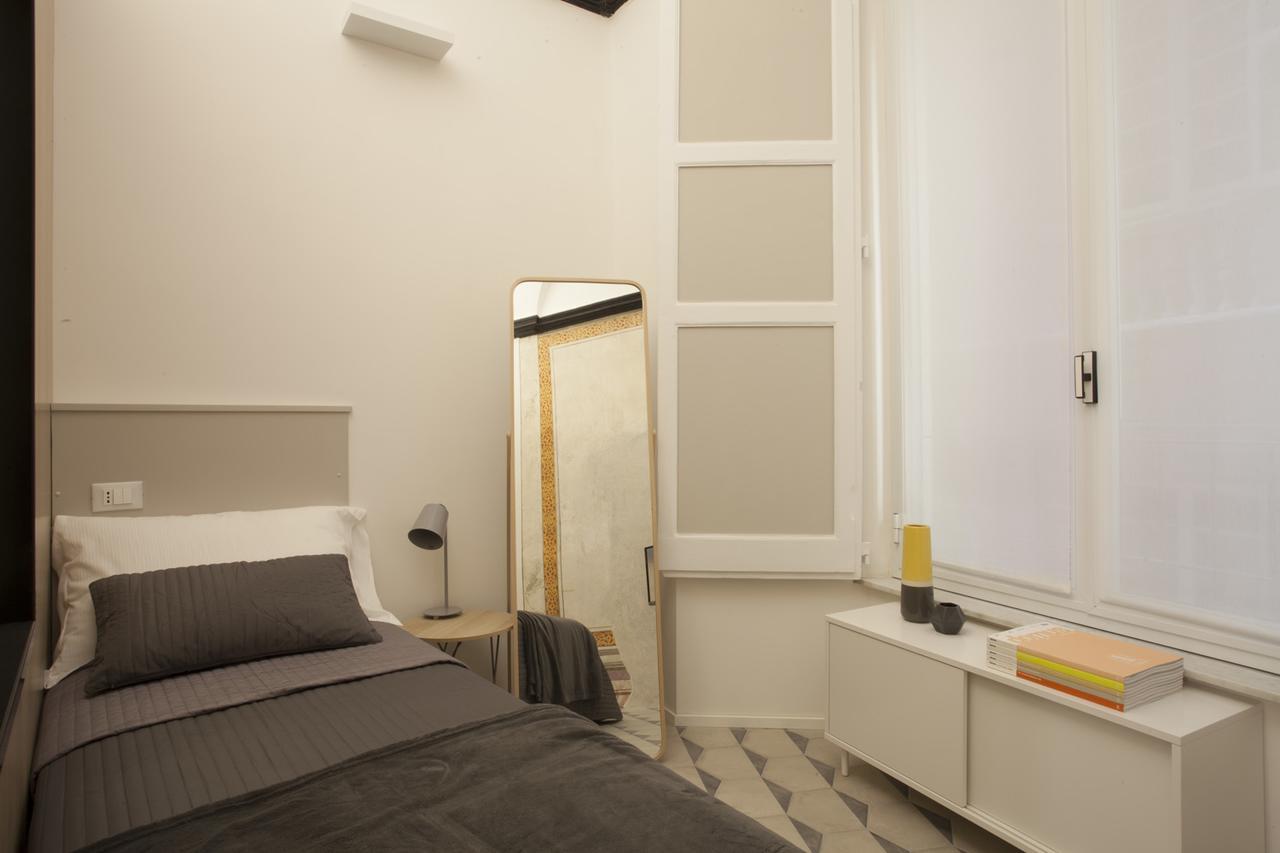 Small Single Room