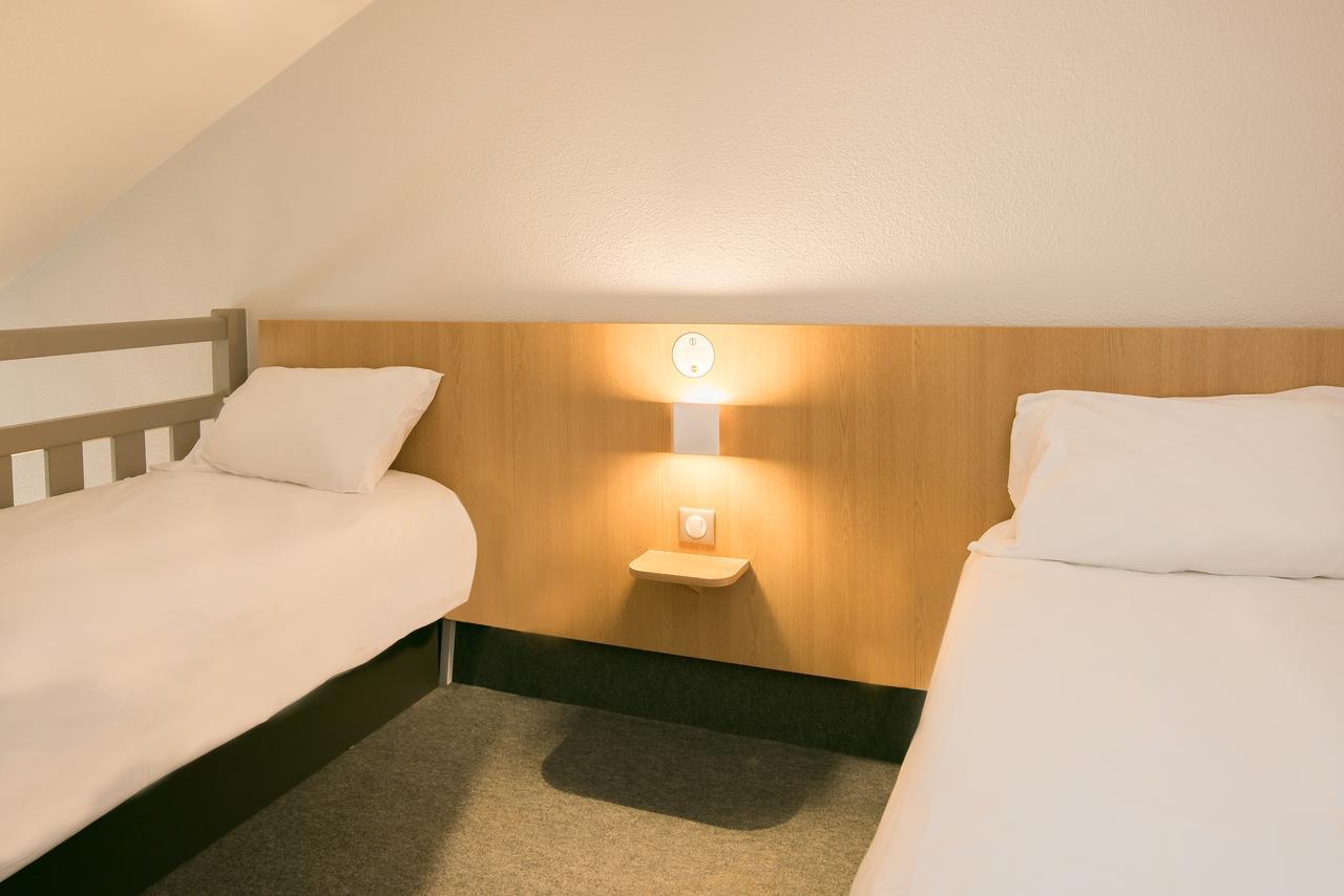 Quadruple Room,663847062:JPEG