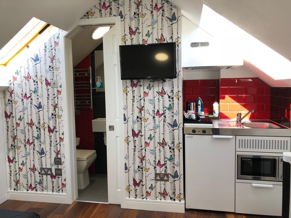 Deluxe Single Room