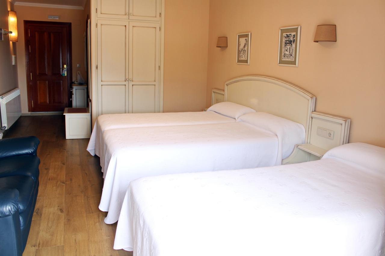 Triple Room,1268522764:JPEG