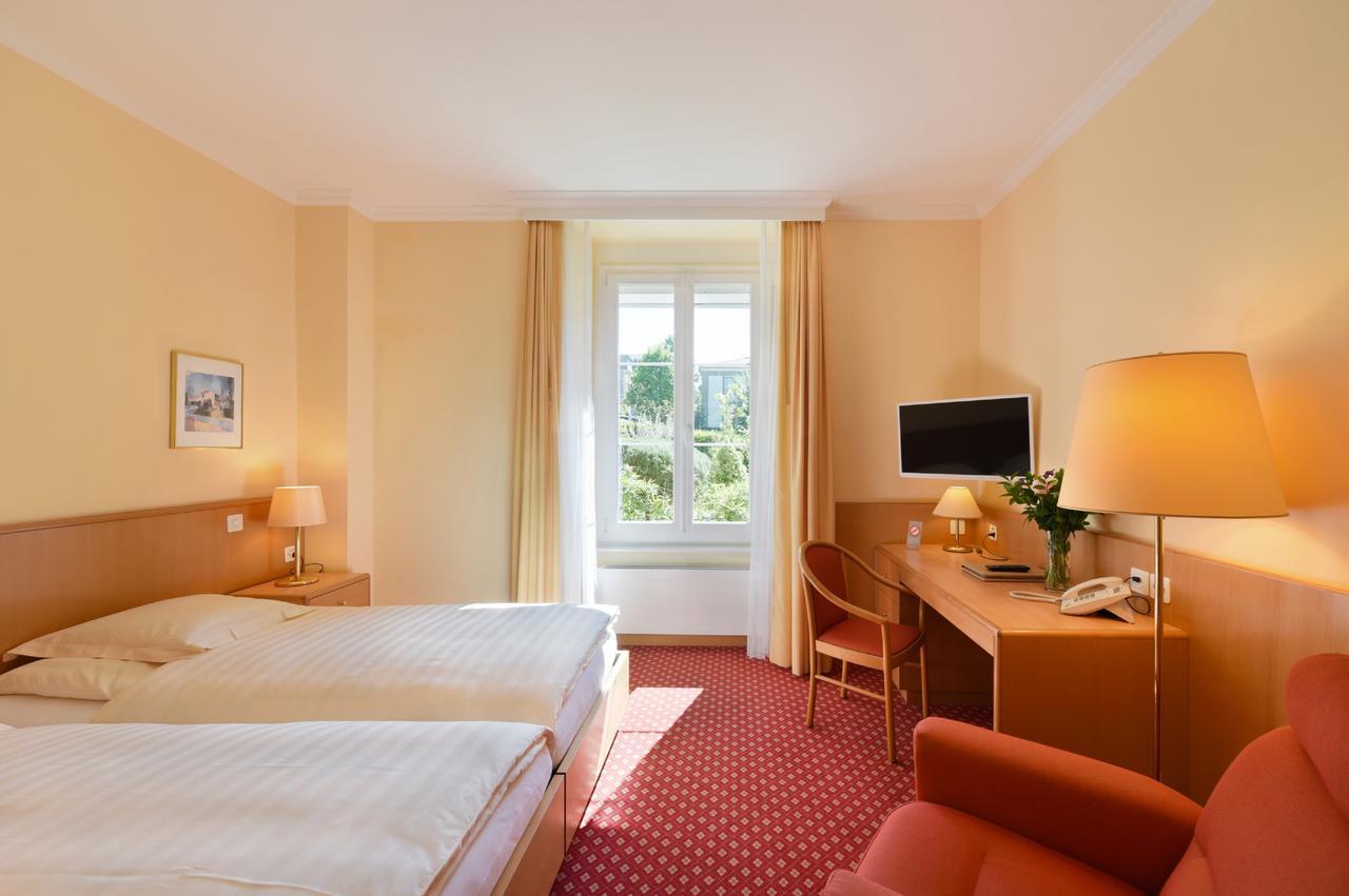 Twin Room,1552802530:JPEG
