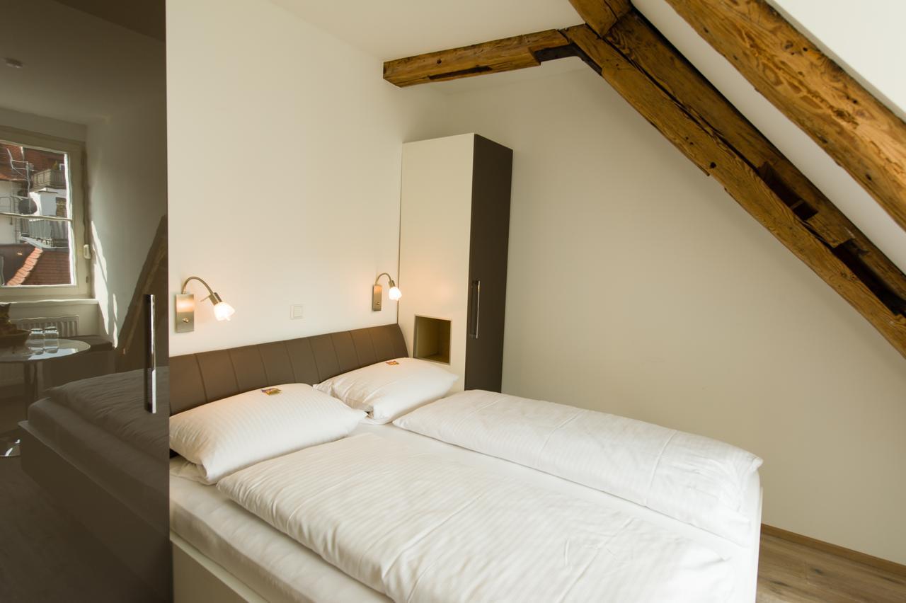 Small Double Room,1191888655:JPEG