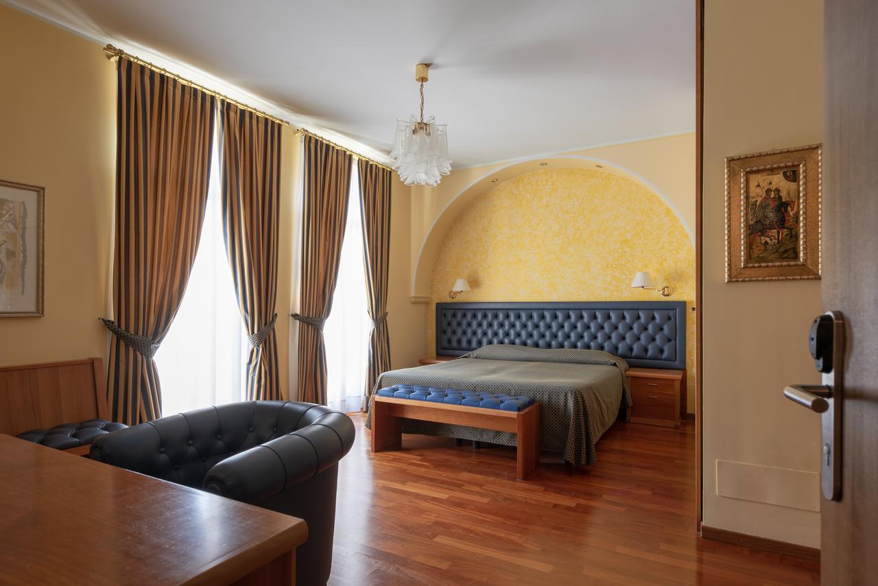 Family Suite,1602955329:JPEG