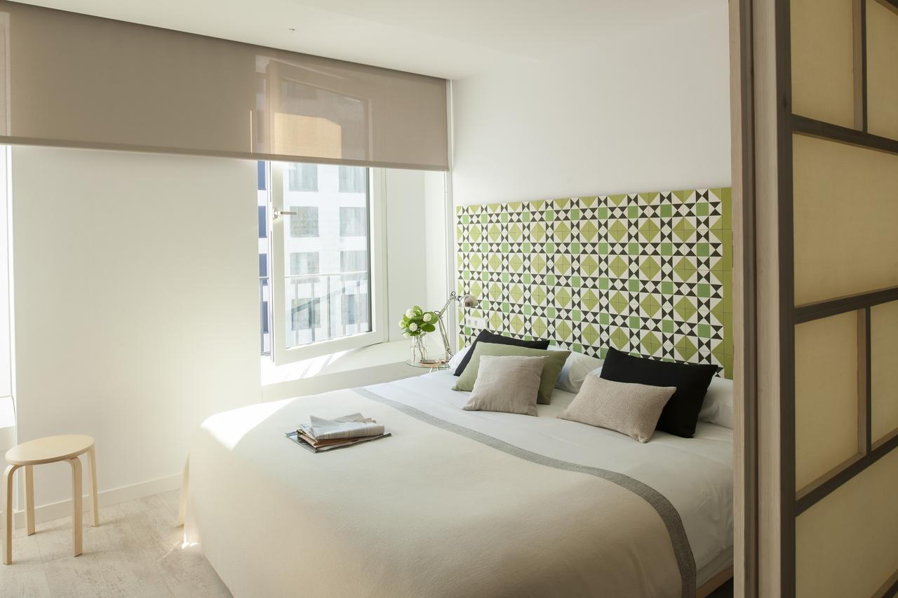 One-Bedroom Apartment,664691946:JPEG