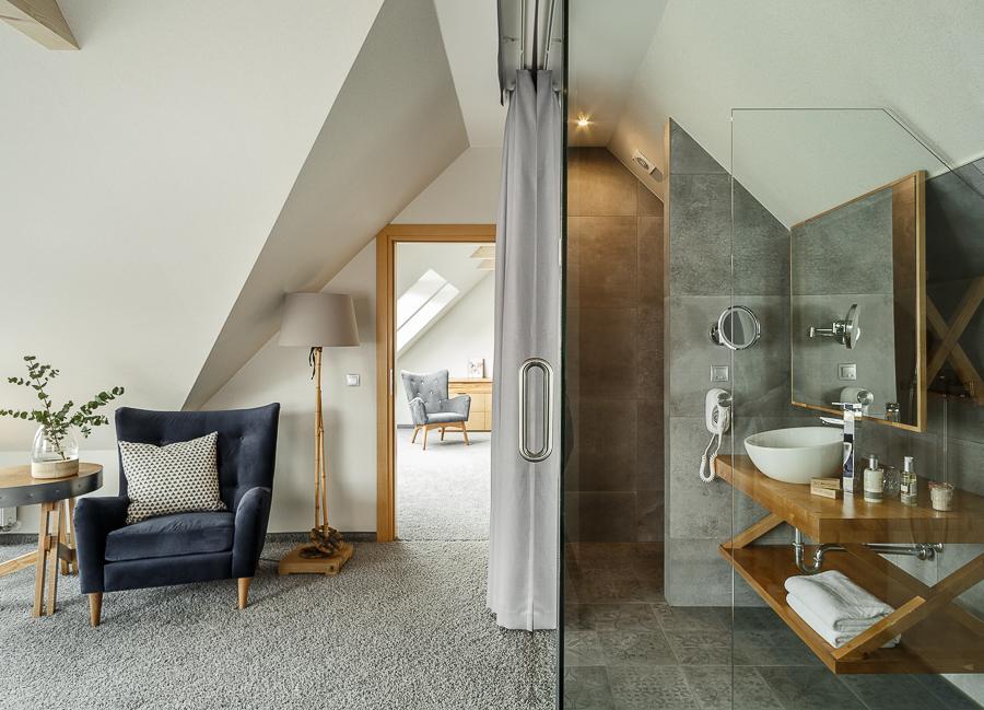 Deluxe One-Bedroom Apartment Hot Tub