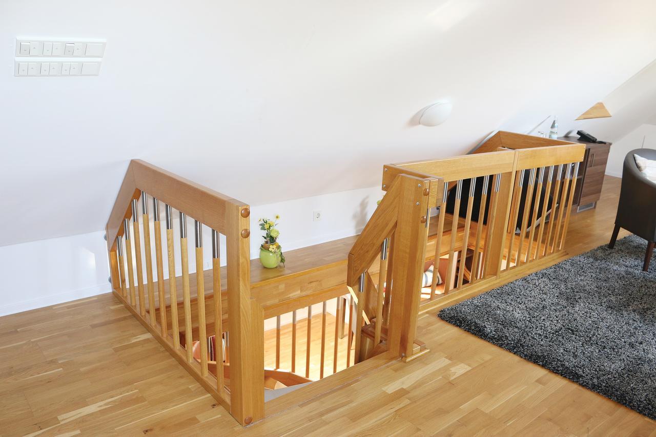 Apartment Split Level