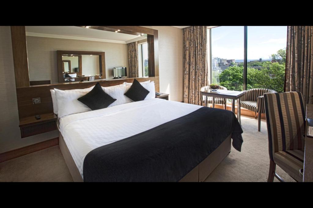 Superior King Room,1528756858:JPEG