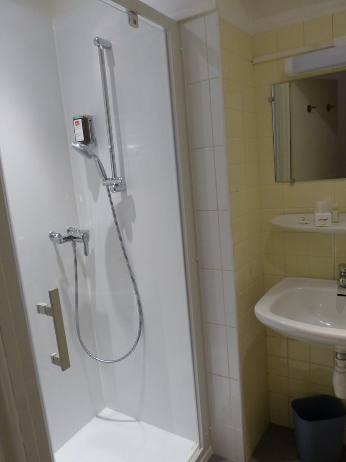 Standard Double Room,665001693:JPEG