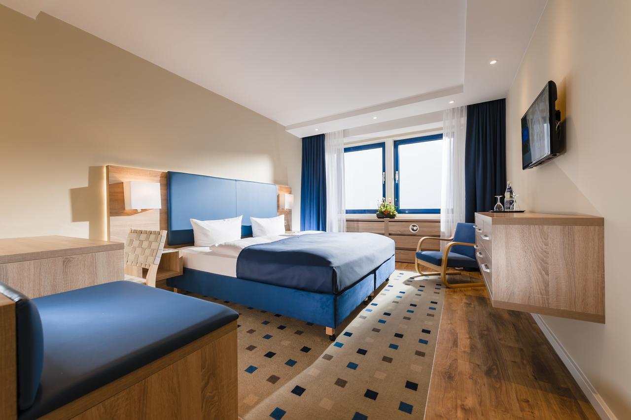 Single Room,665034030:JPEG