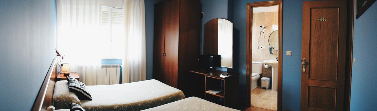 Double or Twin Room Sea View