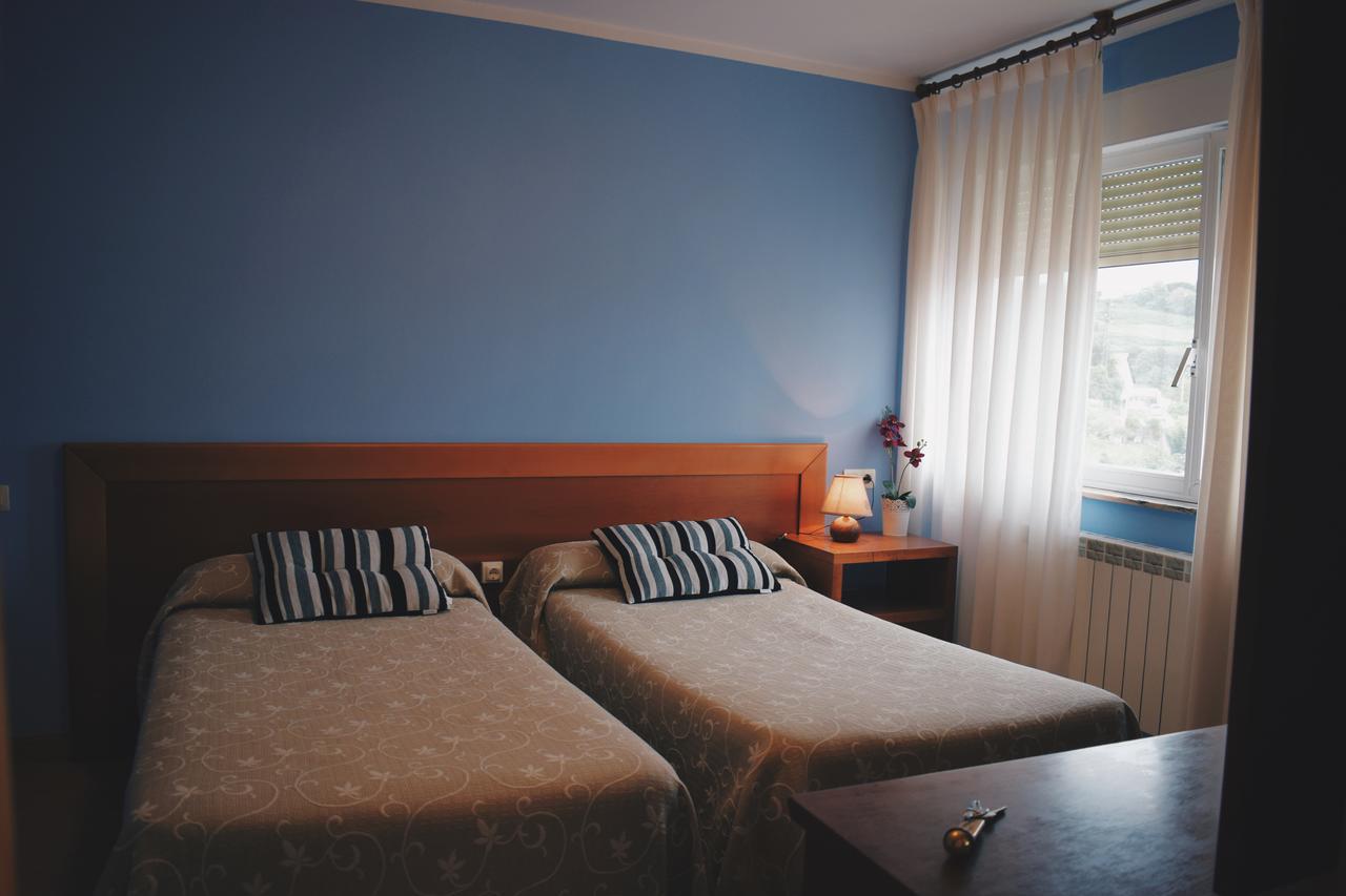 Double or Twin Room Sea View