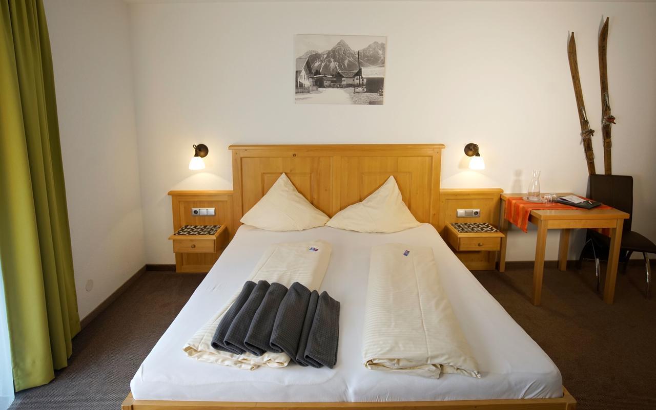 Deluxe Suite,1154386245:JPEG
