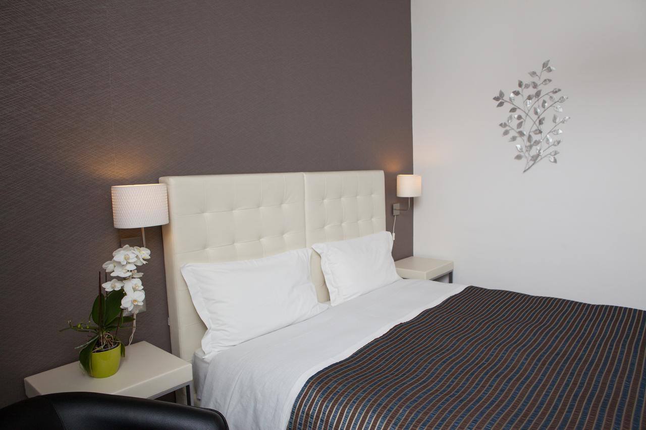Superior Double or Twin Room City View