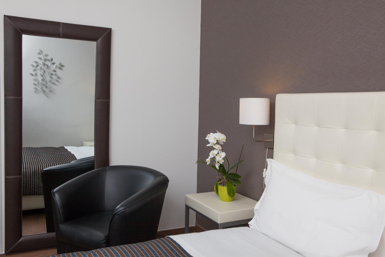 Superior Double or Twin Room City View