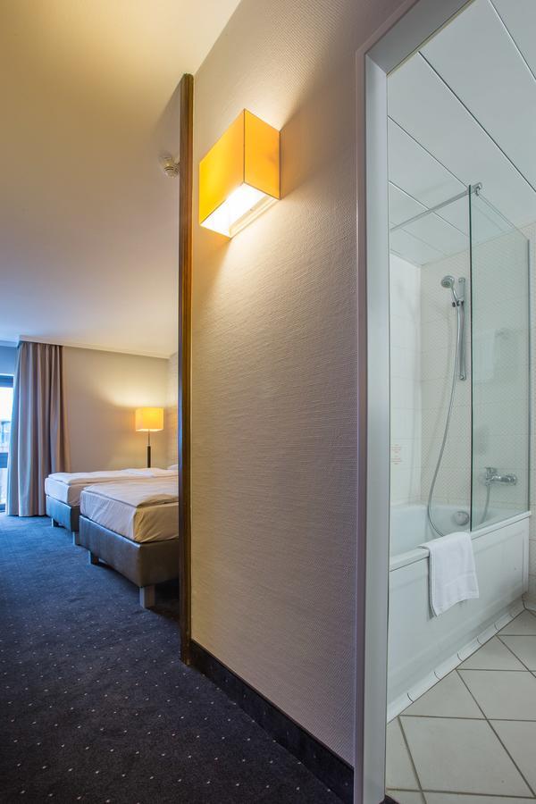 Standard  Room,665311386:JPEG