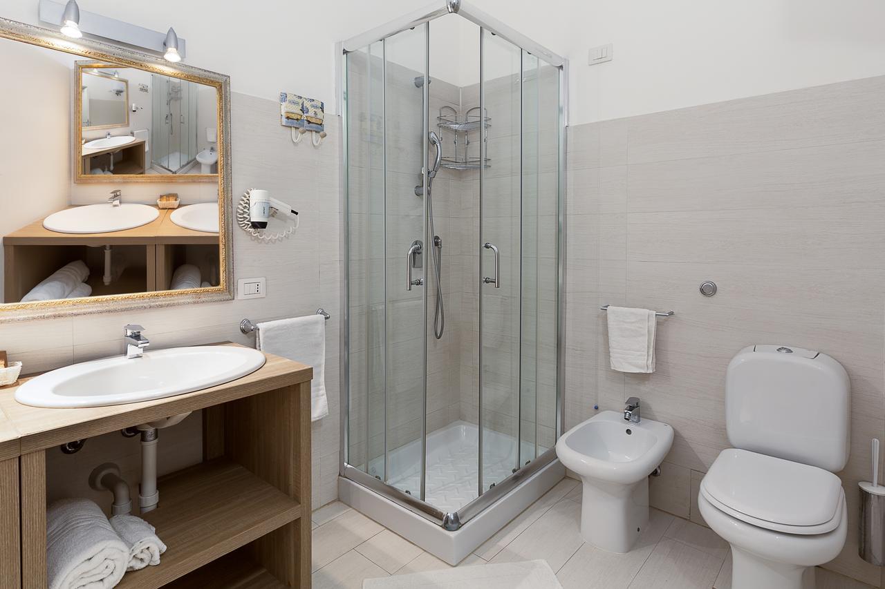 Standard One-Bedroom Apartment,665320683:JPEG