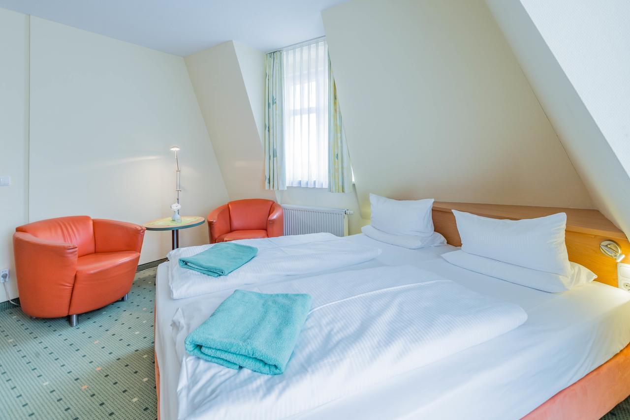 Standard Double Room,665548344:JPEG