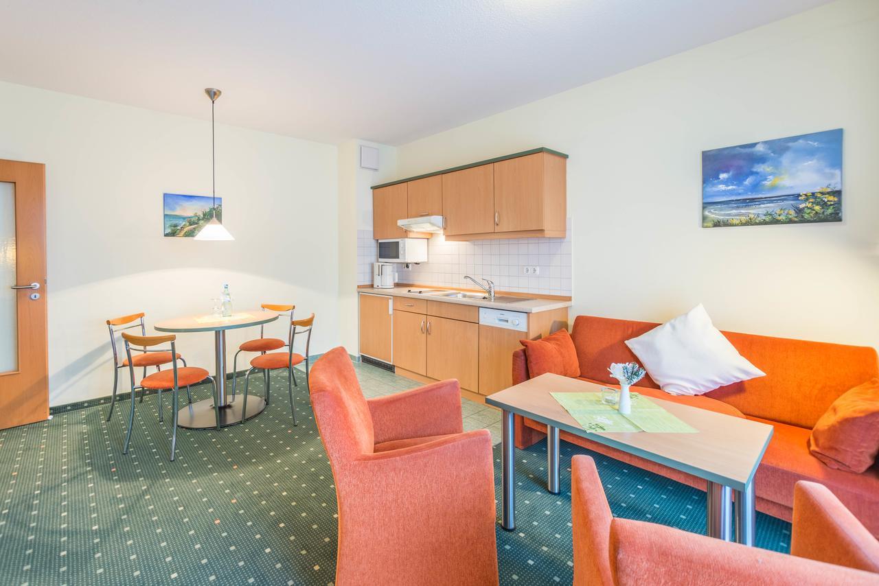 2-Room Apartment Country Side,665558784:JPEG