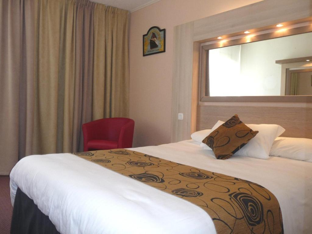 Traditional Double Room,66675865:JPEG