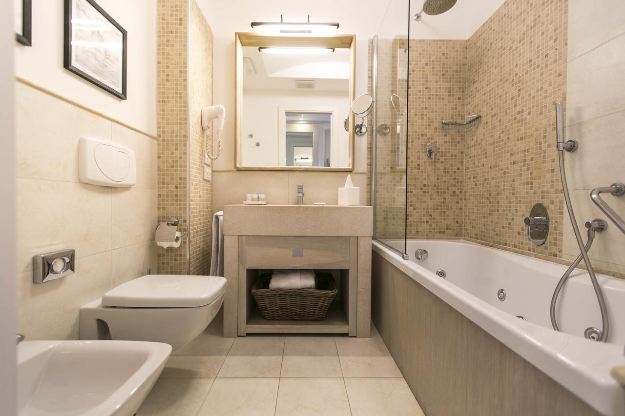 Junior Suite,707610385:JPEG