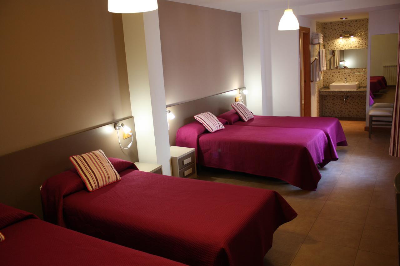 Quadruple Room,666132648:JPEG