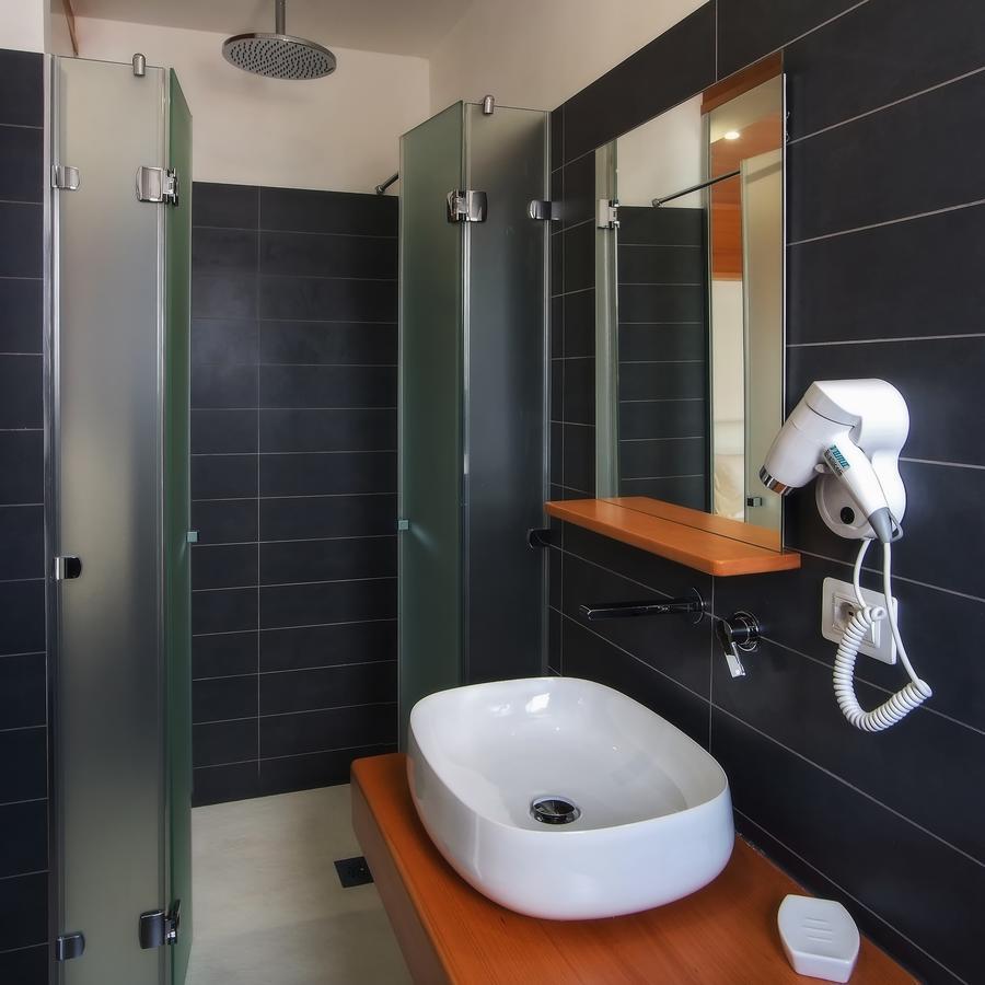 King Room Spa Bath