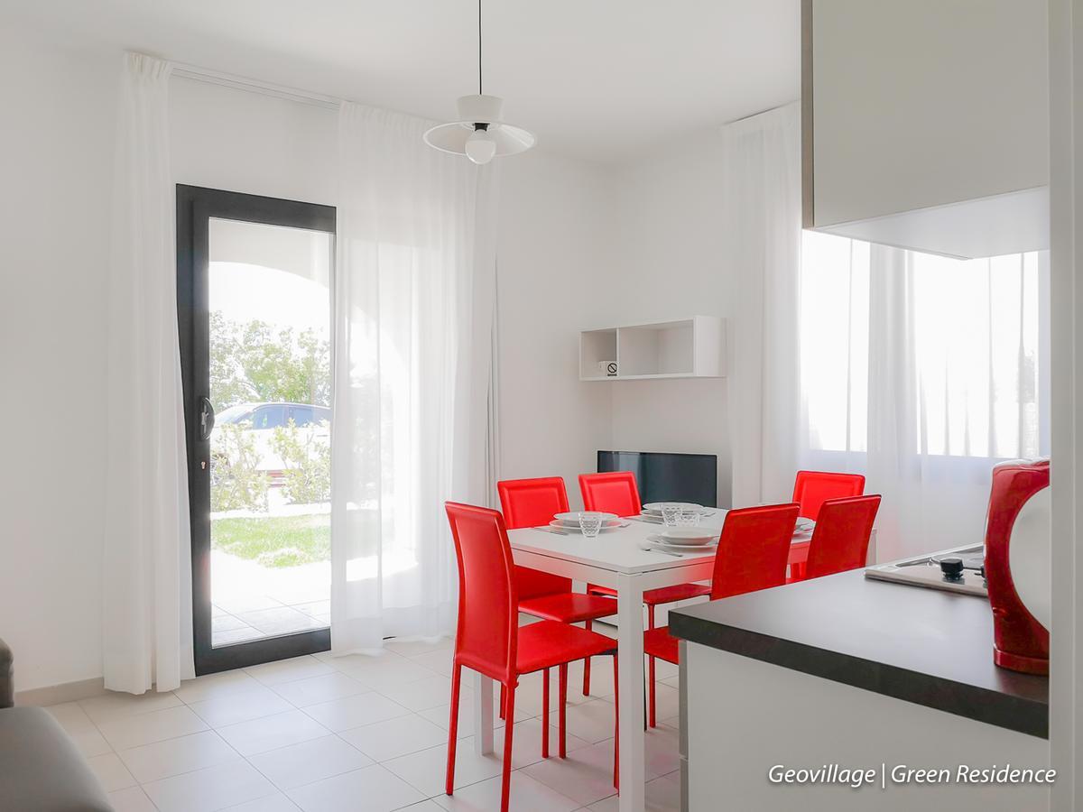 Two-Bedroom Apartment,1109864424:JPEG