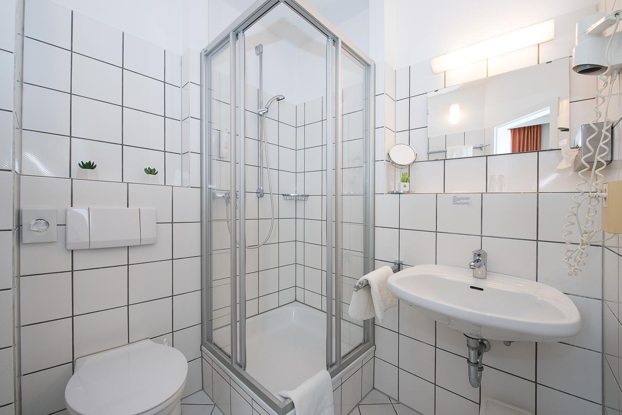 Single Room,1091532162:JPEG