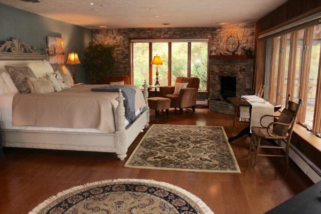 King Room Garden View