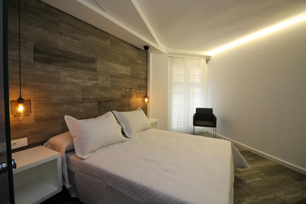 Deluxe Double Room can add extra bed,667617456:JPEG