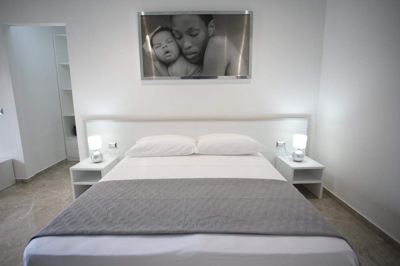 Deluxe Quadruple Room,668065671:JPEG