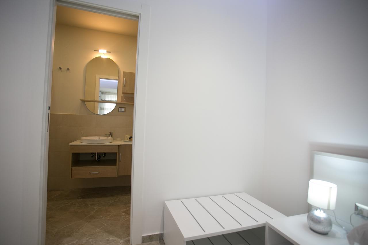 Deluxe Double Room,668068872:JPEG
