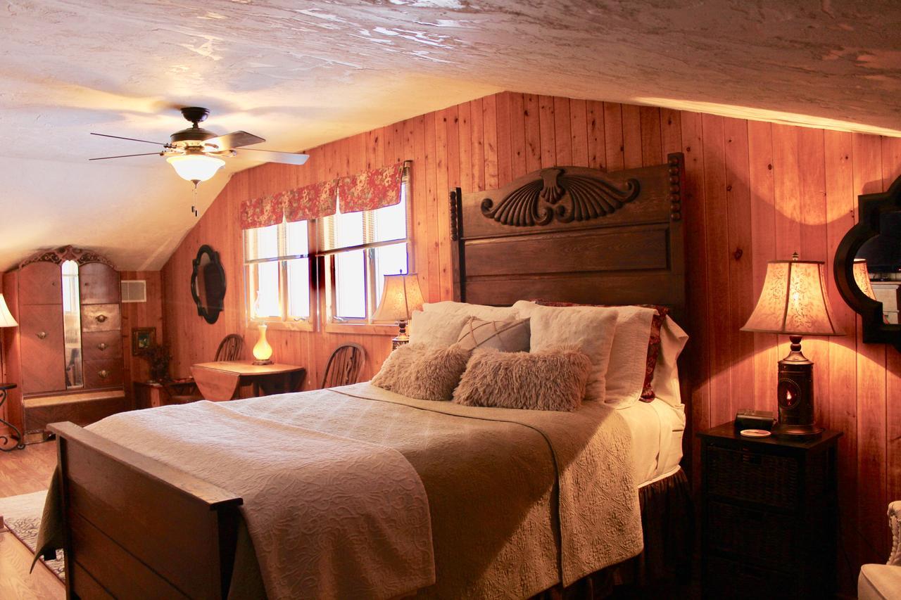 Queen Room Spa Bath