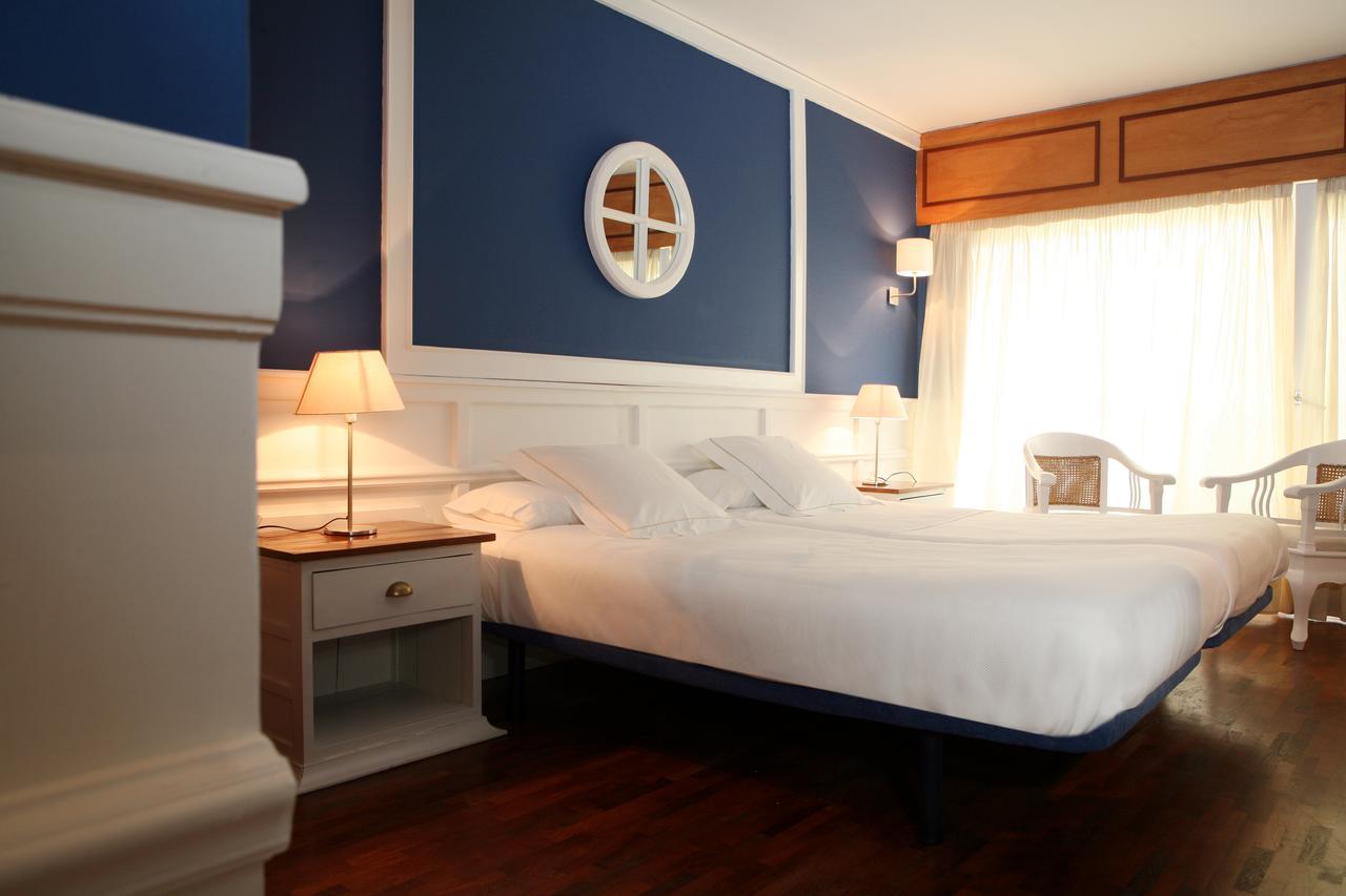 Double or Twin Room Garden View