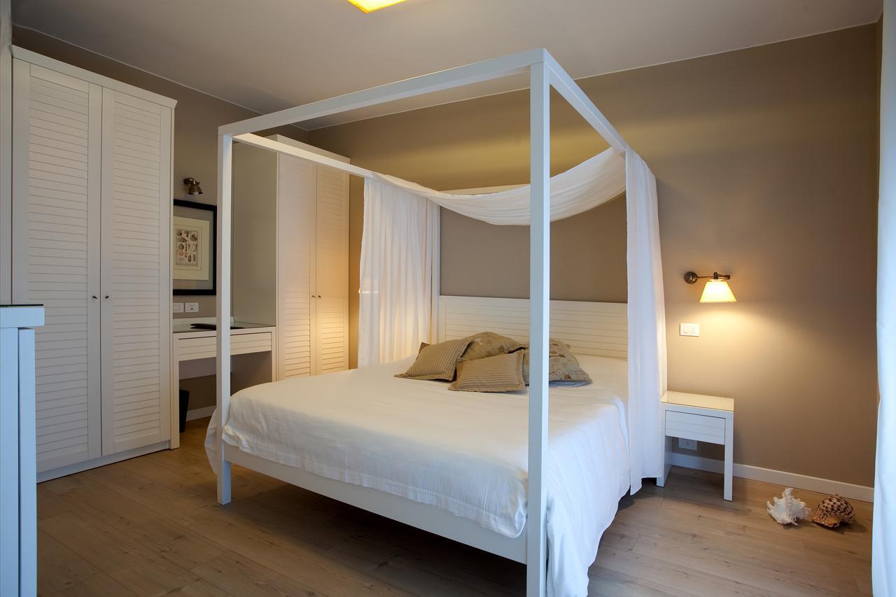 Deluxe Room,779659446:JPEG