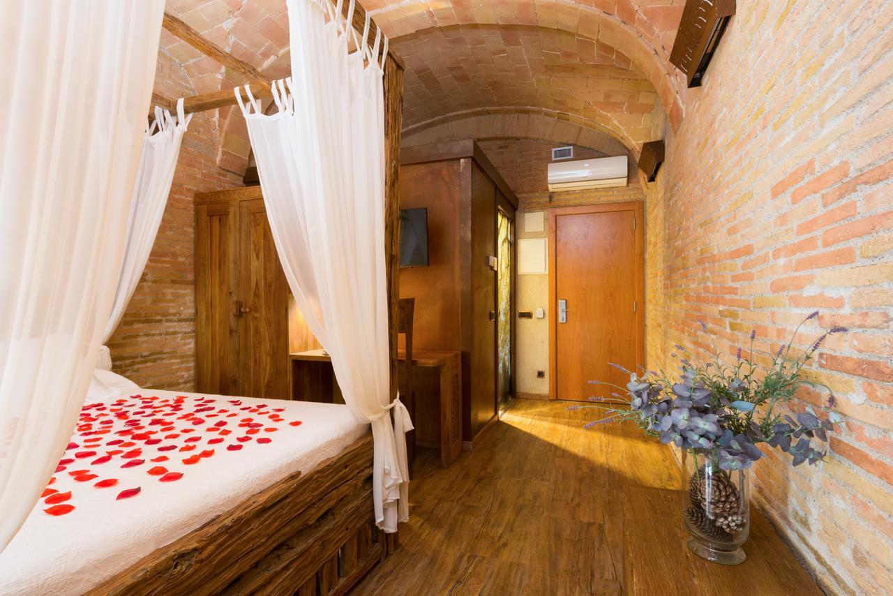 Romantic Room