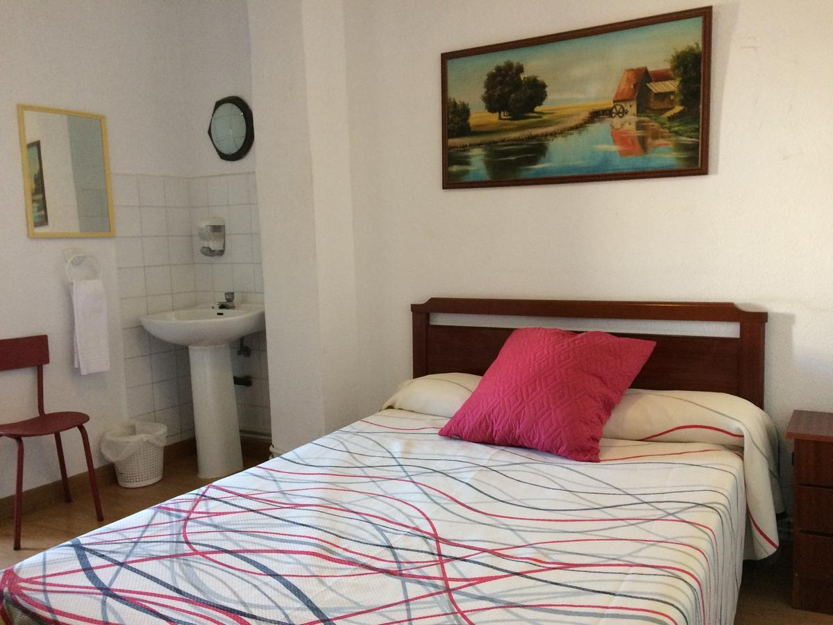 Habitación Doble con baño compartido