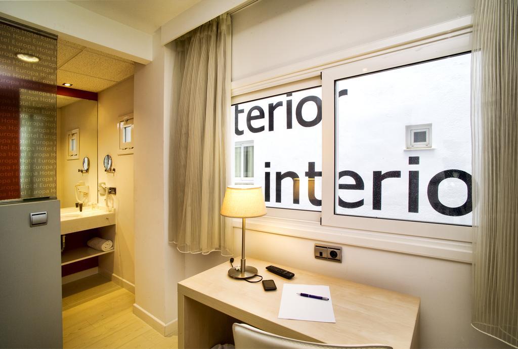 Economy Single Room
